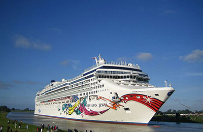 Norwegian Jewel image