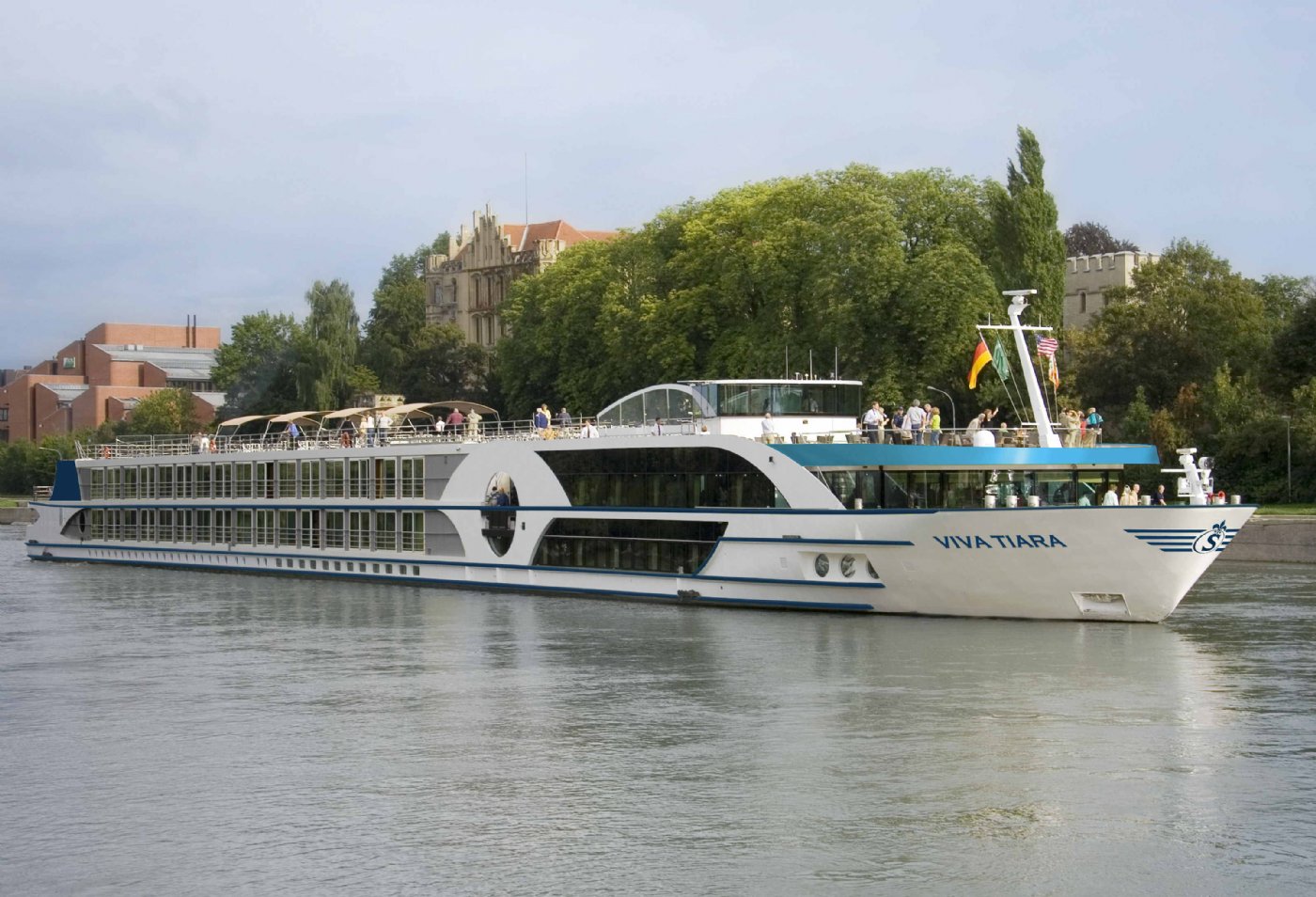 MS Viva Tiara image
