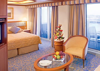 Emerald Princess - Aile Suit Balkonlu Kabin (S8)