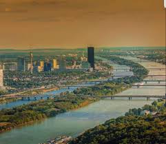 5* MS VIVIENNE   İLE NOEL PAZARLARI ve TUNA NEHRİ & 3 ÜLKE 