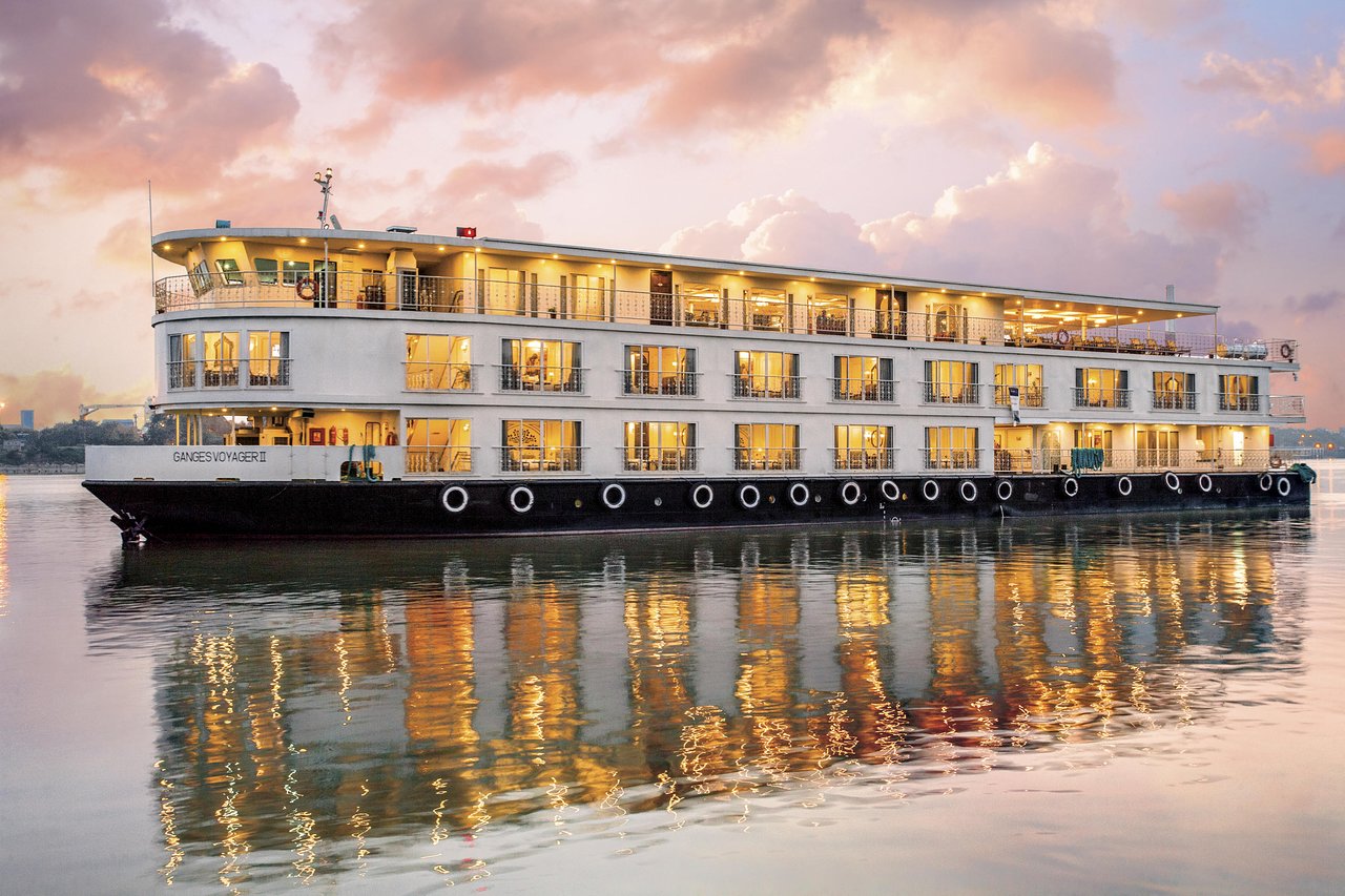 5* DLX GANGES VOYAGER II image